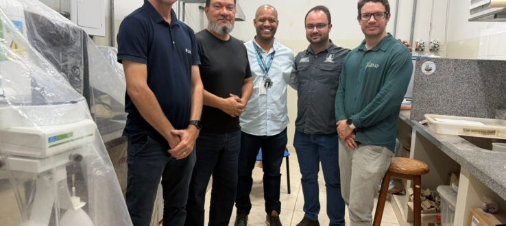 (Português do Brasil) Visita no Câmpus